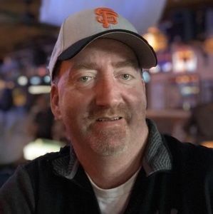 Meet your Posher, Dennis